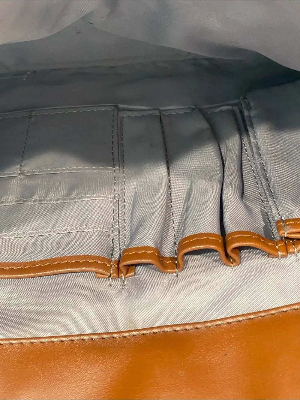 Samsonite Camel Brown Leather Laptop Briefcase, Buckle Flap & Shoulder Straps